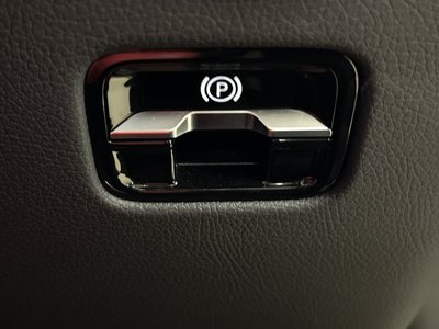 2024 Mercedes-BENZ GLC thumbnail 33
