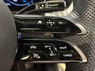 2024 Mercedes-BENZ GLC thumbnail 29