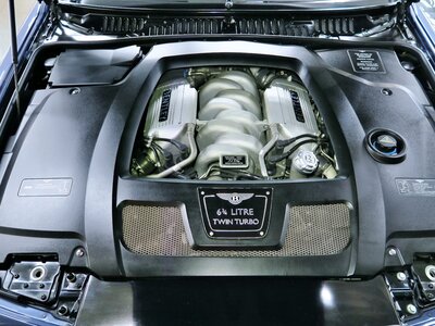 2007 Bentley AZURE — фото 18