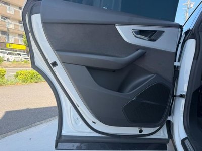 صورة 40 لـ 2019 AUDI Q8
