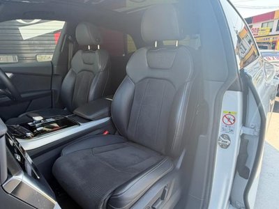 صورة 32 لـ 2019 AUDI Q8