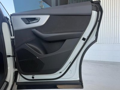 صورة 41 لـ 2019 AUDI Q8