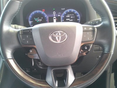 2025 Toyota ALPHARD 照片 12