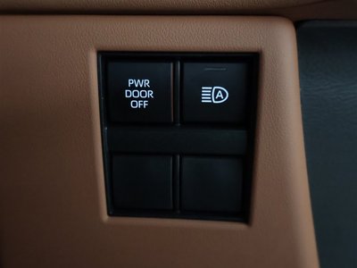 صورة مصغرة 25 لـ 2025 Toyota VELLFIRE
