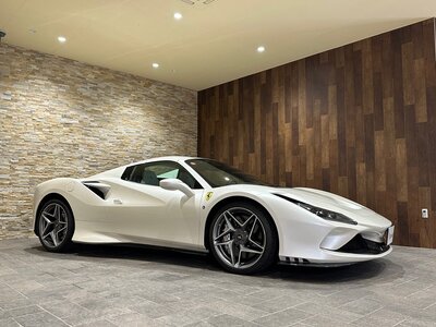 صورة 8 لـ 2021 Ferrari F8 SPIDER
