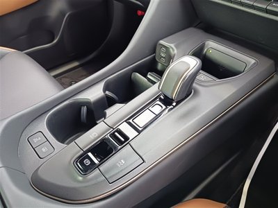 2022 Toyota CROWN CROSSOVER — фото 29