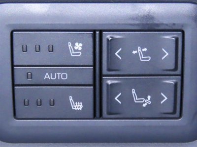 2023 Toyota ALPHARD 照片 32