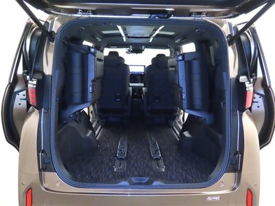 2023 Toyota ALPHARD 照片 34