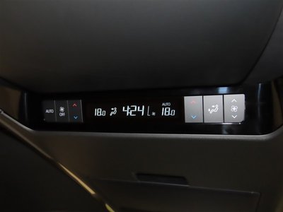 2023 Toyota ALPHARD 照片 29