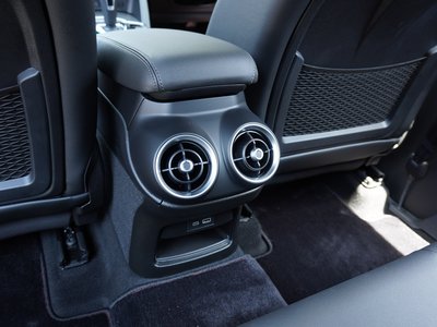 صورة 59 لـ 2025 ALFA Romeo STELVIO