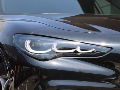 صورة 22 لـ 2025 ALFA Romeo STELVIO