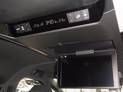 2023 Toyota ALPHARD — фото 46