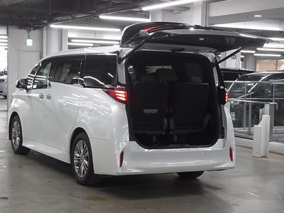 2023 Toyota ALPHARD — фото 23