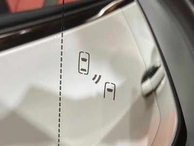 2023 Lexus NX thumbnail 21