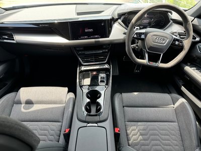 2022 AUDI RS E-TRON GT photo 3