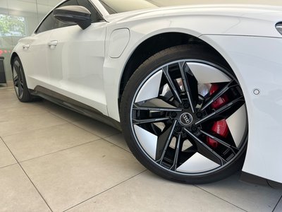 2022 AUDI RS E-TRON GT photo 10