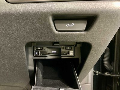 2023 Lexus RZ 照片 35