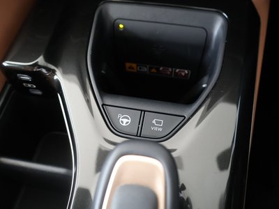 2024 Toyota CROWN SPORT 照片 18