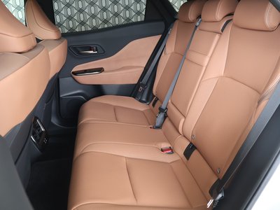 2024 Toyota CROWN SPORT 照片 38