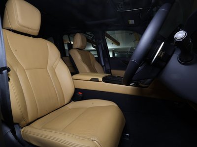 2024 Lexus LX — миниатюра 15