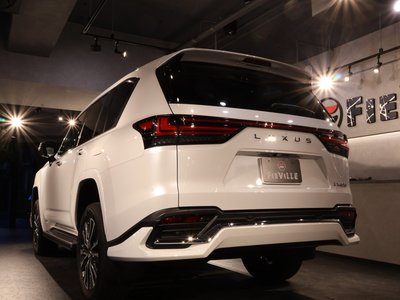2024 Lexus LX — миниатюра 28