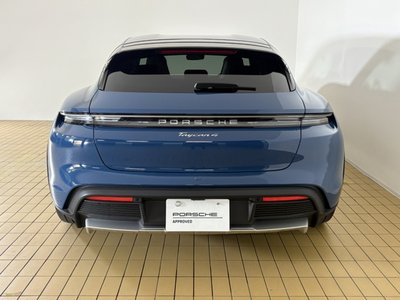 صورة مصغرة 3 لـ 2025 Porsche TAYCAN