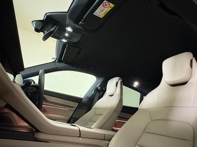 صورة مصغرة 35 لـ 2025 Porsche TAYCAN