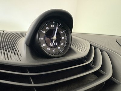 صورة مصغرة 14 لـ 2025 Porsche TAYCAN