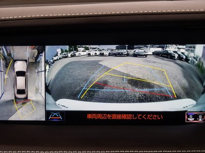 2018 Lexus LS photo 4