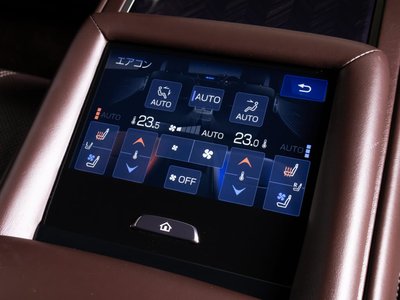 2018 Lexus LS photo 5
