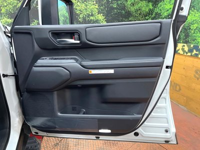 2025 Toyota LAND CRUISER 250 照片 30