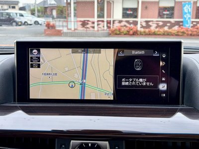 2016 Lexus LX photo 5