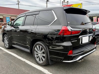 2016 Lexus LX thumbnail 52