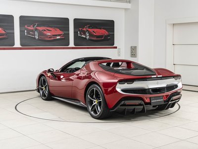 2024 Ferrari 296 GTS 照片 7