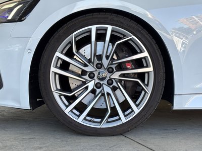 صورة مصغرة 24 لـ 2023 AUDI RS5