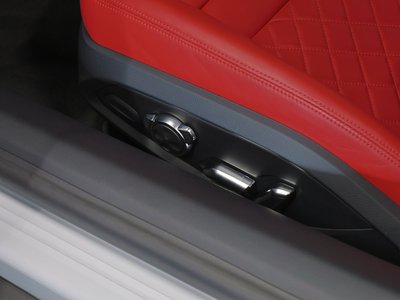 2019 AUDI R8 thumbnail 53