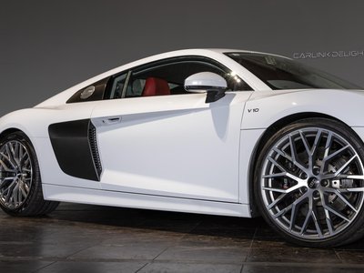 2019 AUDI R8 photo 9