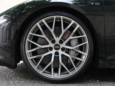 2016 AUDI R8 thumbnail 41
