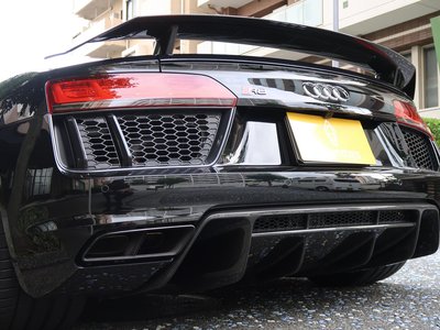 2016 AUDI R8 thumbnail 48