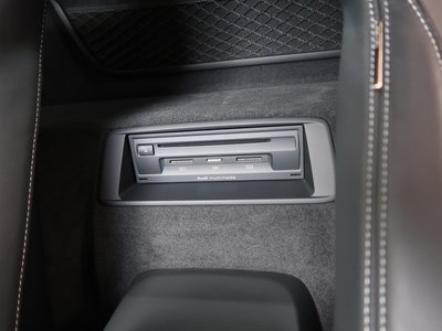2016 AUDI R8 thumbnail 17