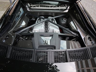 2016 AUDI R8 thumbnail 39