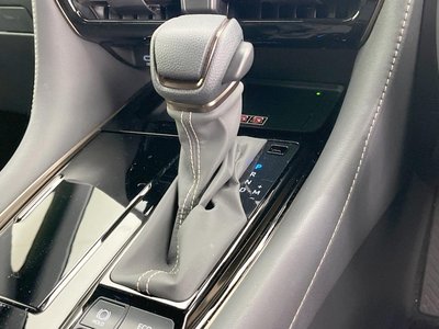 صورة 25 لـ 2024 Toyota ALPHARD