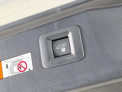 صورة 46 لـ 2024 Toyota ALPHARD