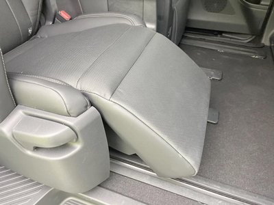 صورة 47 لـ 2024 Toyota ALPHARD