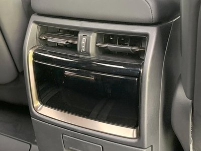 صورة 52 لـ 2024 Toyota ALPHARD