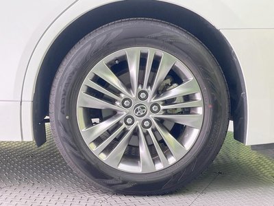 صورة 34 لـ 2024 Toyota ALPHARD