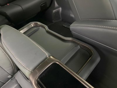 صورة 68 لـ 2024 Toyota ALPHARD