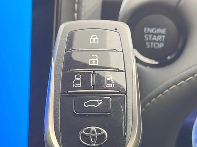 صورة 66 لـ 2024 Toyota ALPHARD