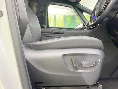 صورة 55 لـ 2024 Toyota ALPHARD