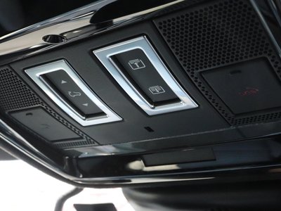2020 LAND Rover RANGE ROVER VELAR thumbnail 39